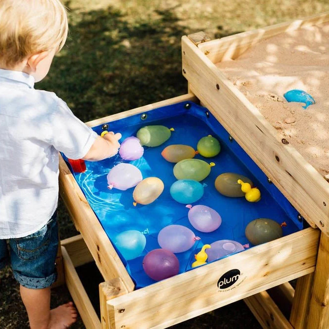 Water Play Tables: a Super Success