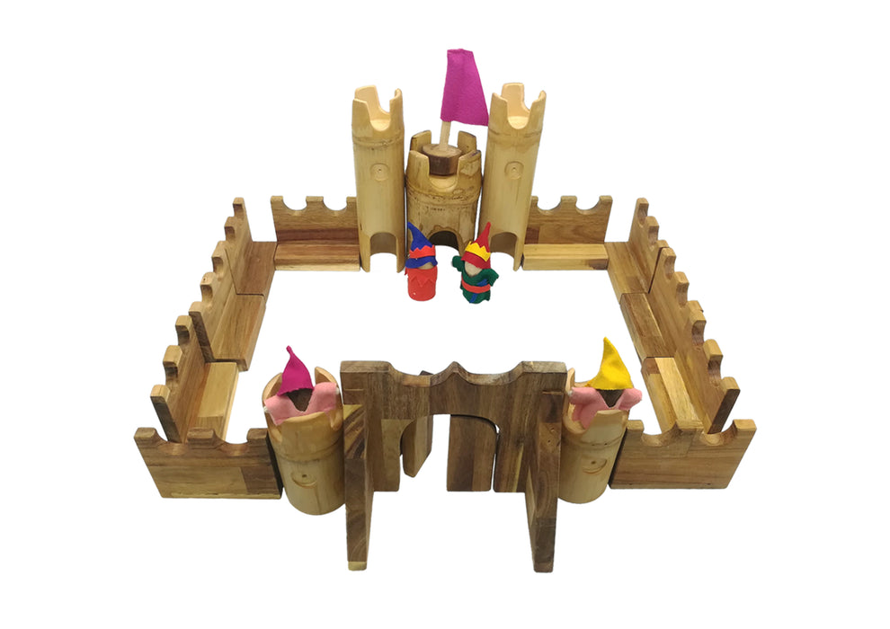 Kids Bamboo Castle Playset With Knights