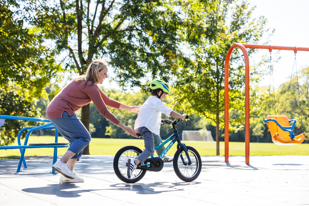 Huffy GRM 16-Inch Kids Bike boy lifestyle