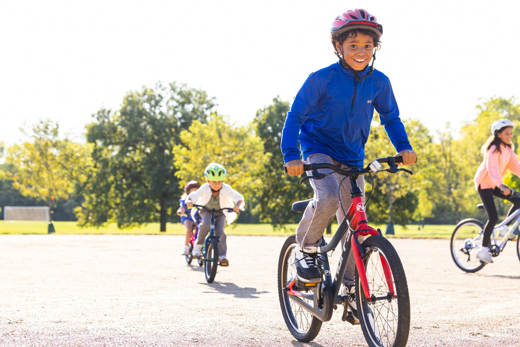 Huffy GRM 20-Inch Kids Bike boy lifestyle