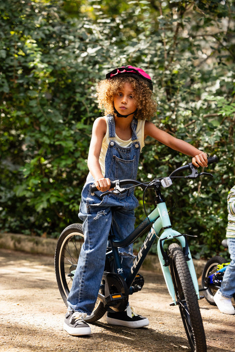 Huffy GRM 20-Inch Kids Bike girl lifestyle