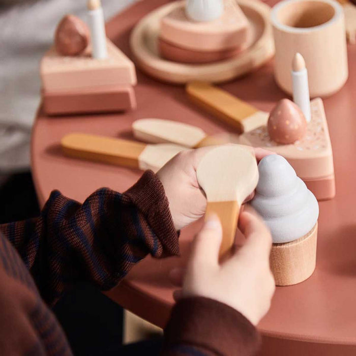 Flexa Wooden Tableware Set