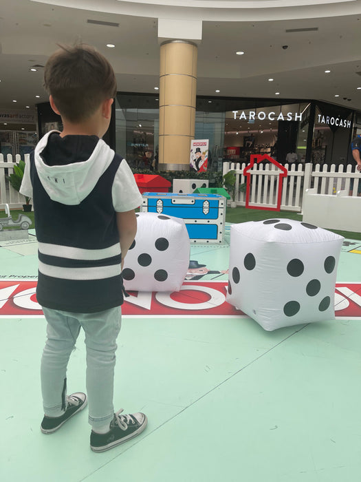 Inflatable Giant Die With Plastic Pump 52cm Diameter