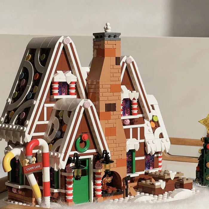 Santa's Gingerbread House Building Blocks Set