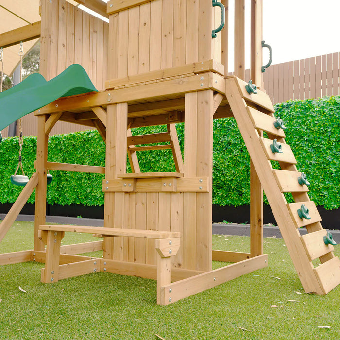 Carindale Play Centre lower hideaway cubby with bench