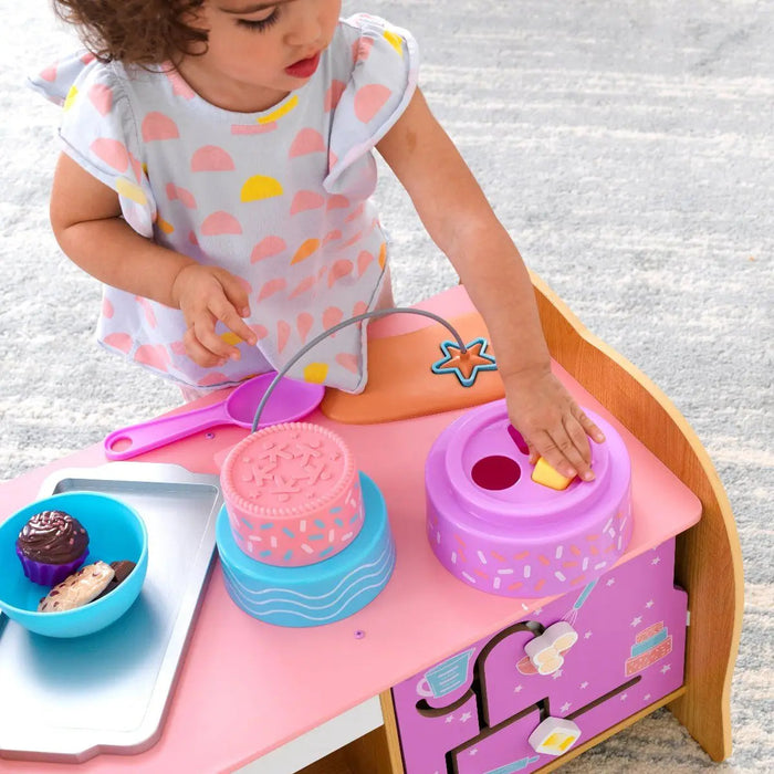 KidKraft Foody Friends Unicorn-Themed Baking Activity Playset - Baby & Kids > Toys