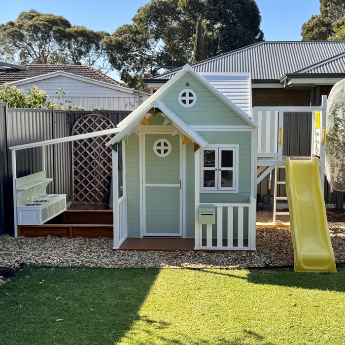 Kidzshack Jolly Shack Cubby House