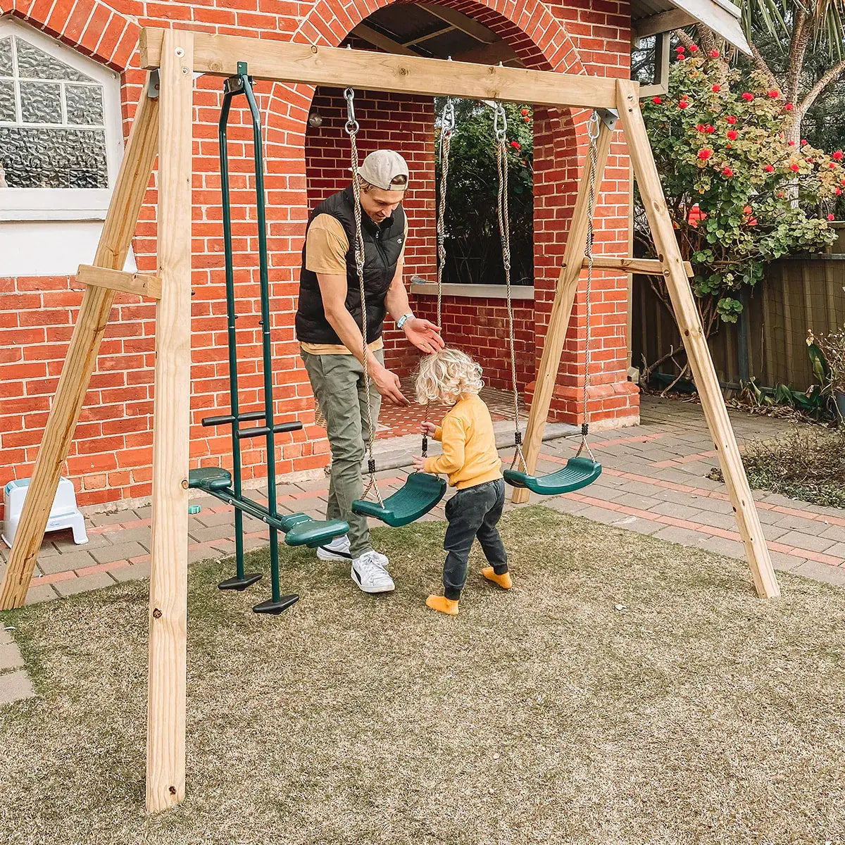 Backyard Fun Made Simple: A Guide to Choosing the Right Swing Set