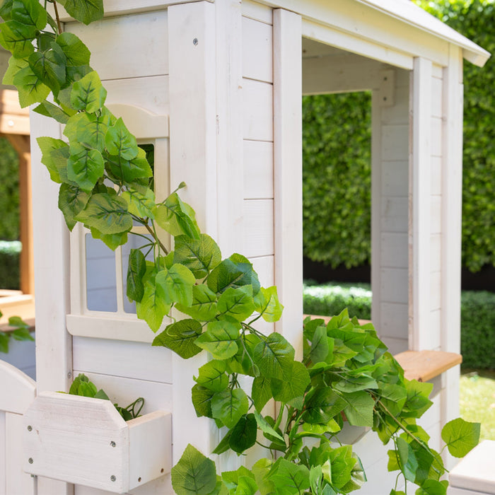 Teddy Cubby House