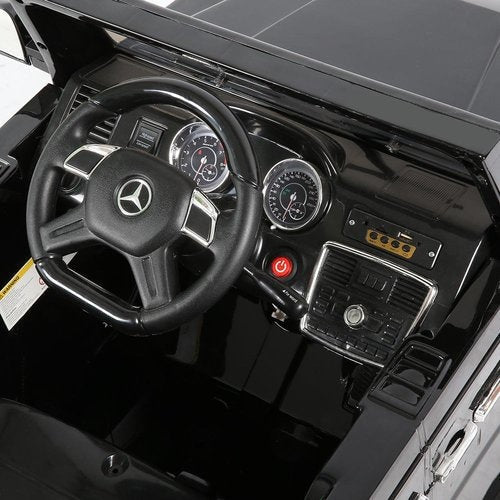 Mercedes G65 AMG - steering wheel and dashboard features